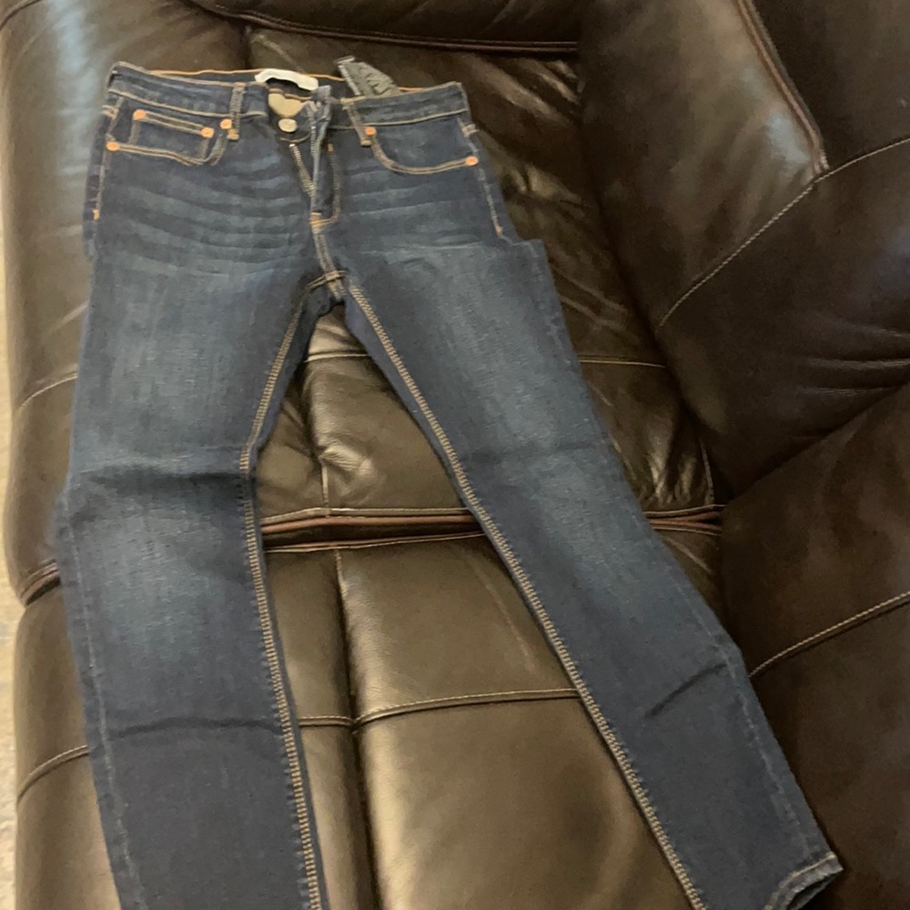 Skinny dark blue Jean. Brand new.